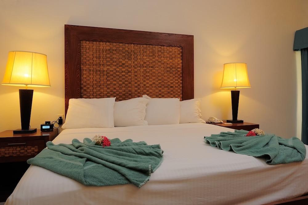 DIVI FLAMINGO BEACH RESORT & CASINO photo 2