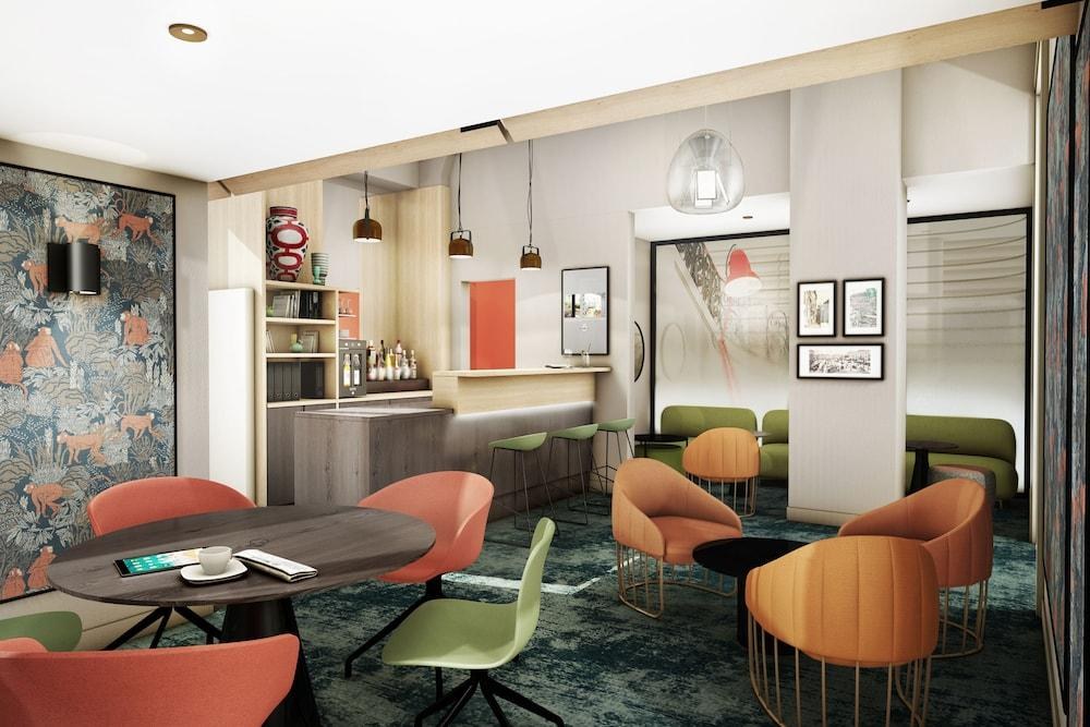 HOTEL VENDOME photo 4