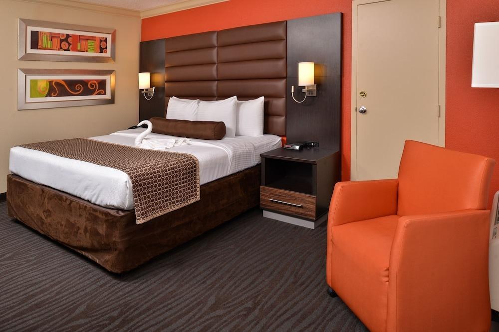THE CAPITOL HOTEL AN ASCEND HOTEL COLLECTION MEMBE photo 2