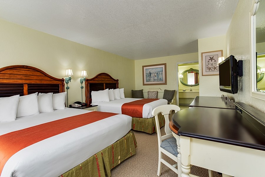SERALAGO HOTEL & SUITES