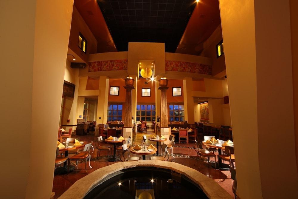 DISNEY'S CORONADO SPRINGS RESORT photo 4