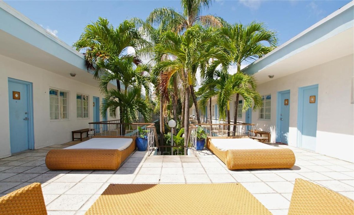 AQUA HOTEL AND SUITES photo 4
