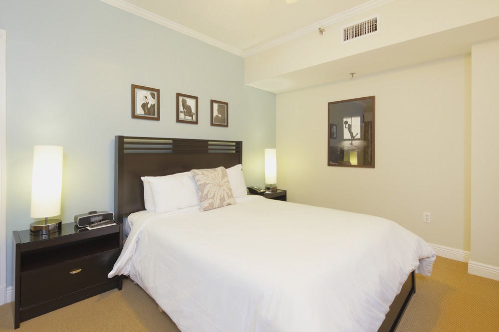 SAVOY HOTEL