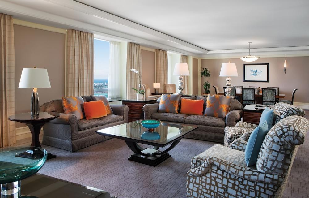 FOUR SEASONS HOTEL MIAMI photo 3
