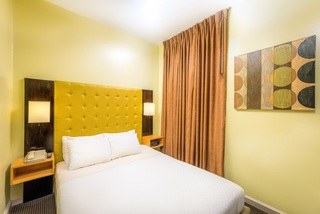 PARK WEST HOTEL photo 4