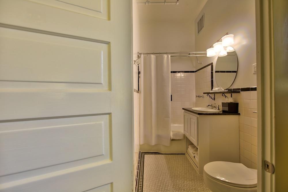 MENGER HOTEL photo 3