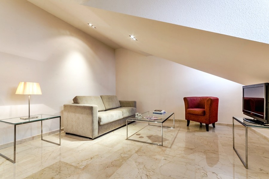EXE SUITES 33 photo 4