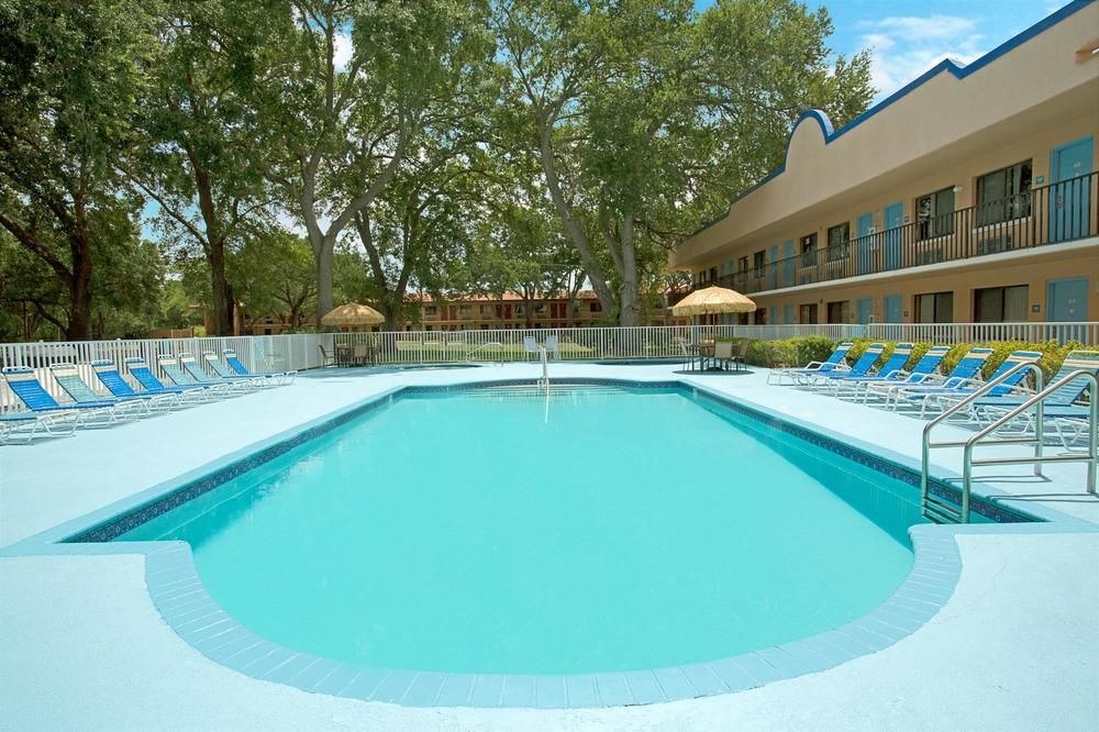 TRAVELODGE SUITES BY WYNDHAM KISSIMMEE ORANGE