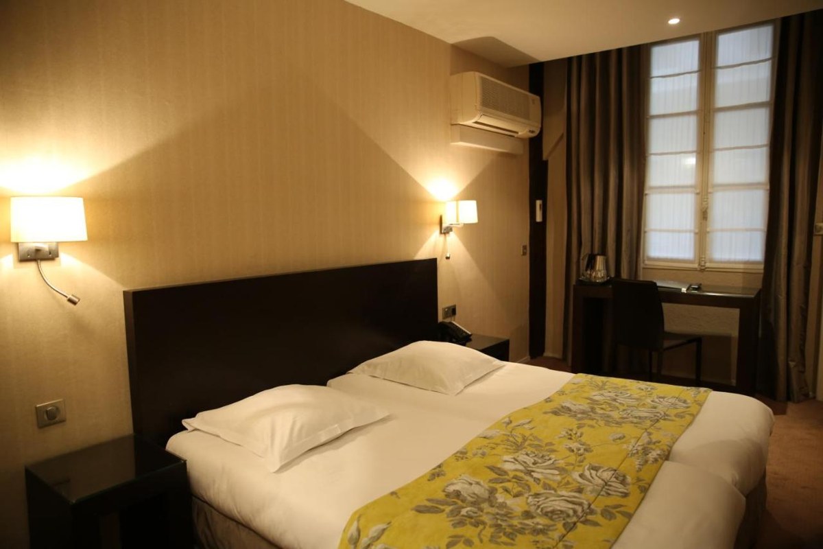 GRAND HOTEL D'ORLEANS photo 2