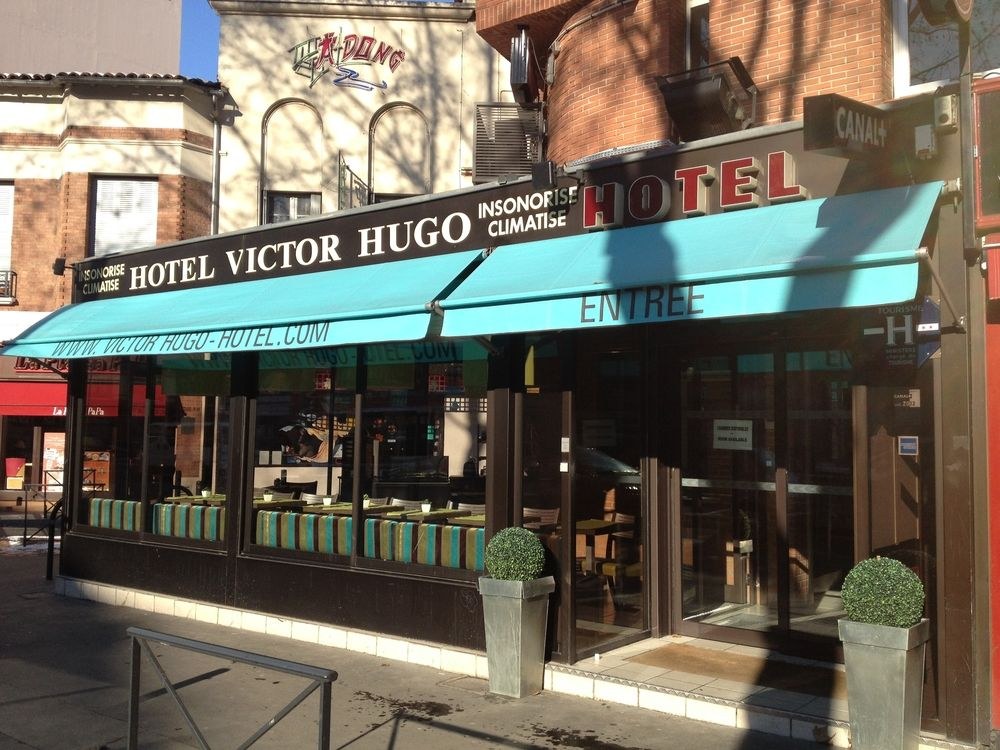 VICTOR HUGO photo 2