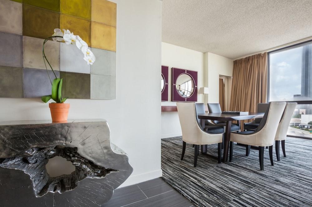 HOTEL DEREK photo 4