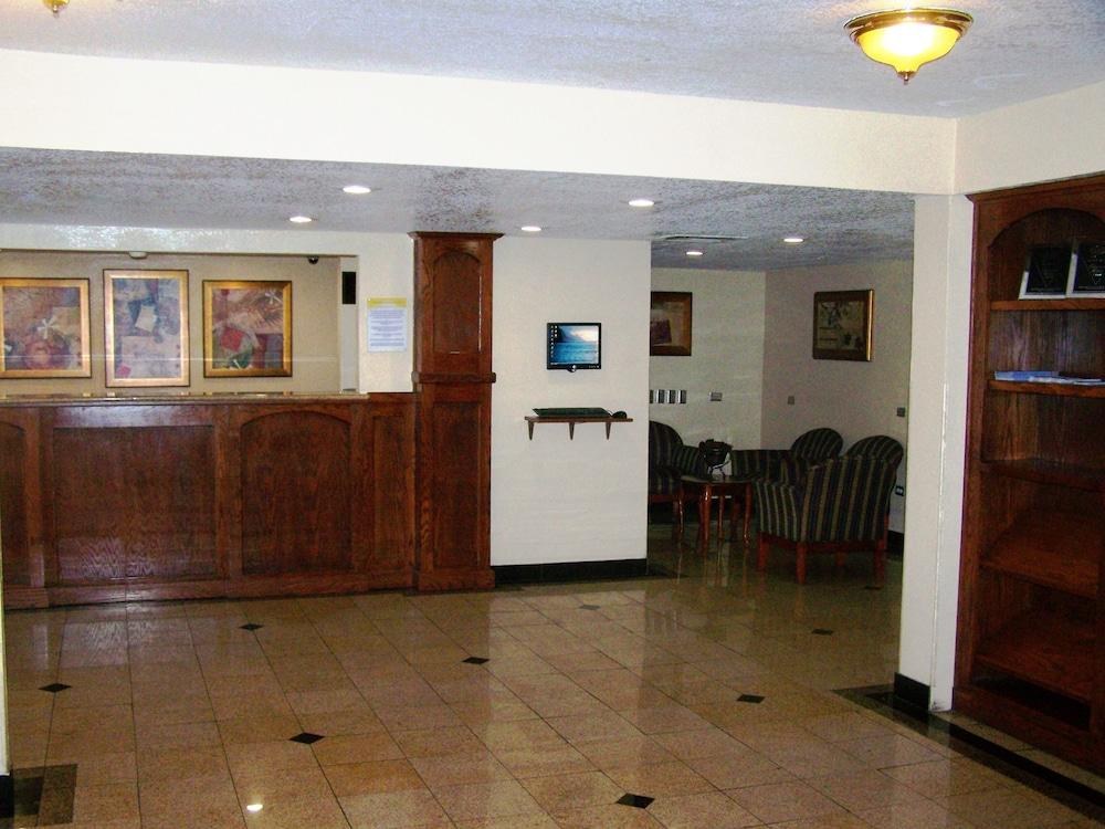 STUDIO 6 SAN ANTONIO photo 2