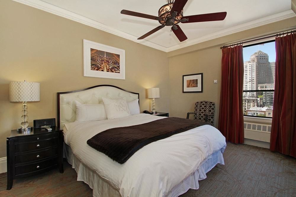 KENSINGTON PARK HOTEL photo 1