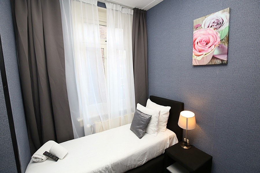 HOTEL FLIPPER AMSTERDAM photo 2