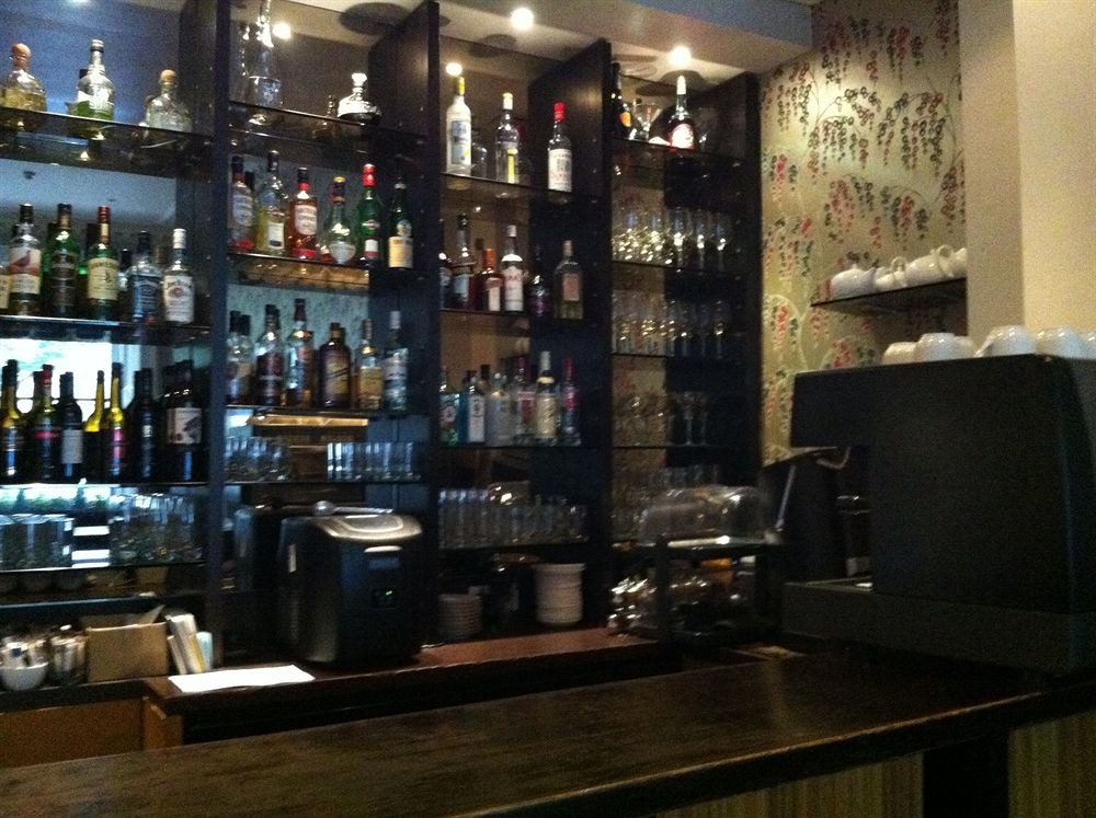 54 Queens Gate Hotel photo 1