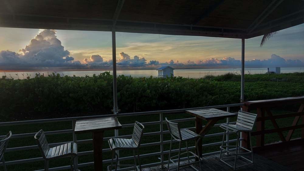 MIAMI BEACH RESORT photo 1