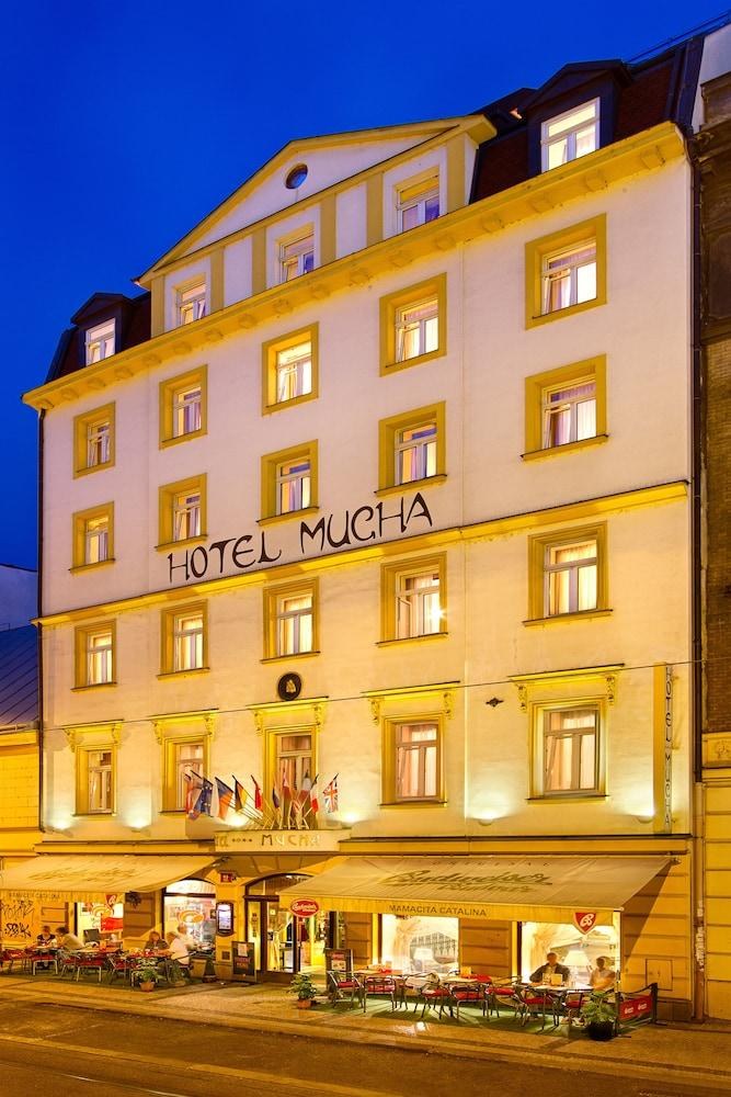 MUCHA HOTEL photo 4