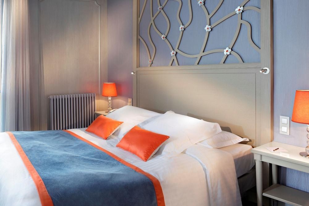 SPLENDID ETOILE HOTEL photo 3