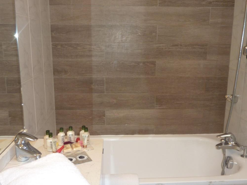 TIVOLI HOTEL PARIS photo 3