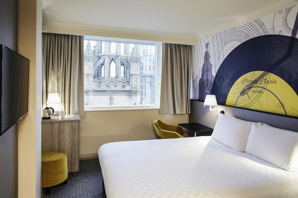 MERCURE LIVERPOOL ATLANTIC TOWER HOTEL photo 3