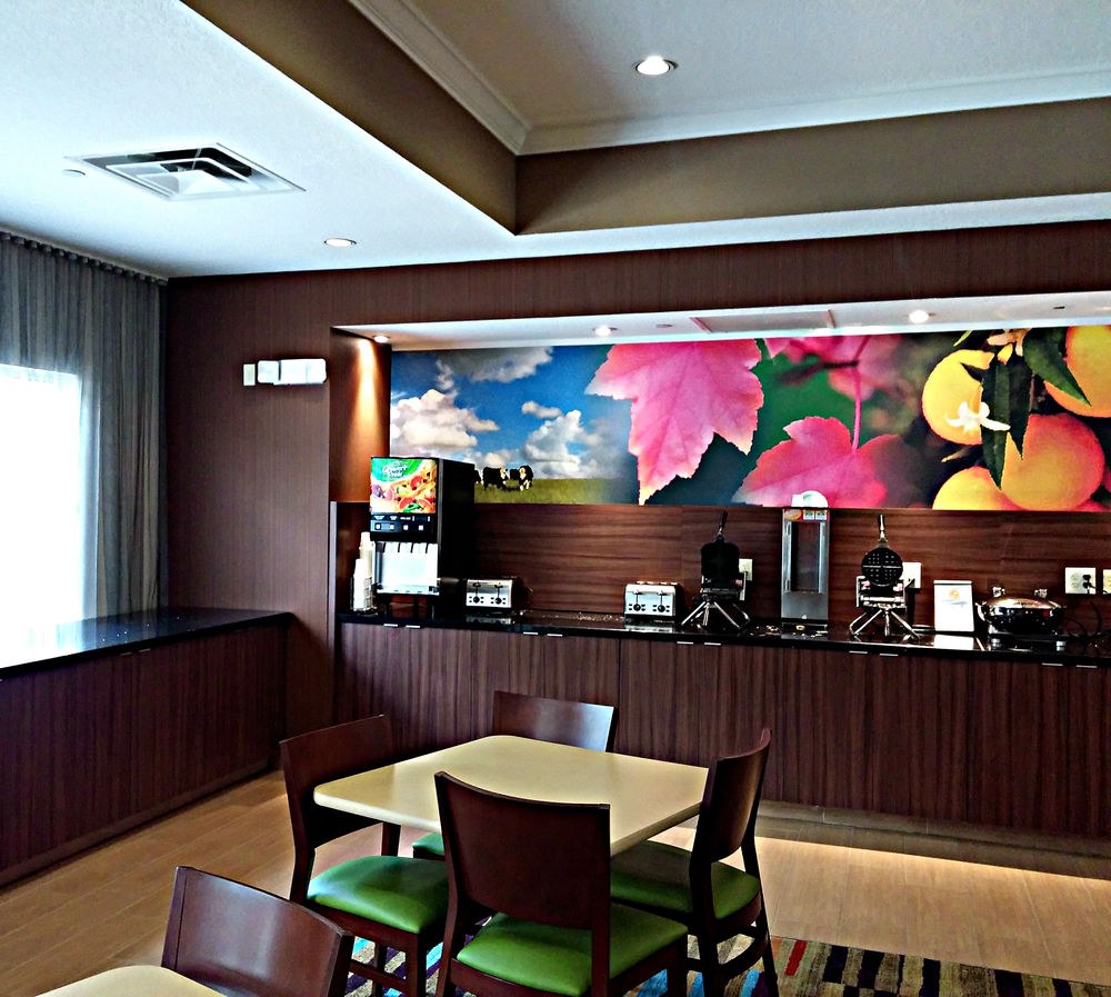 FAIRFIELD INN ORLANDO AIRPORT photo 2