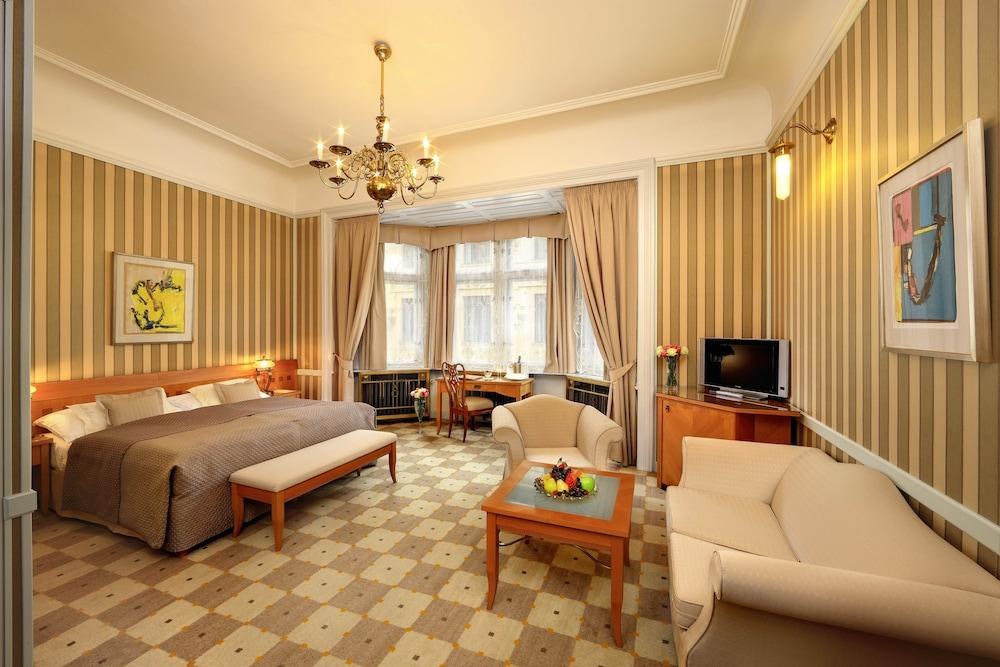 PARIS HOTEL photo 4