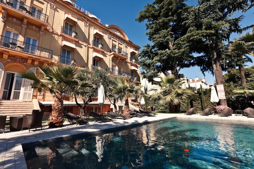 GOLDEN TULIP CANNES HOTEL DE PARIS photo 3
