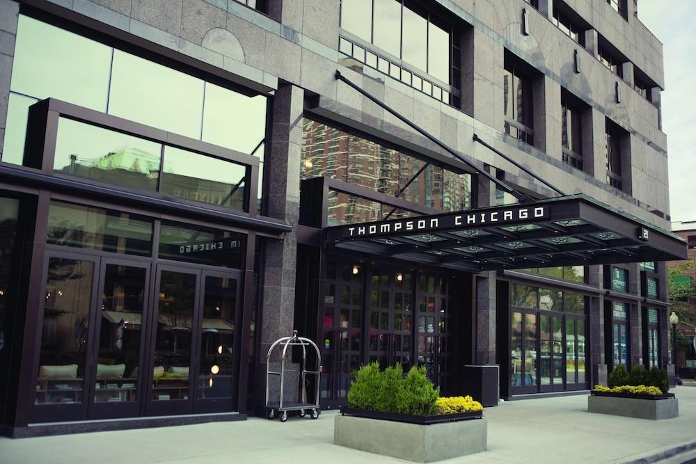 THOMPSON CHICAGO photo 2