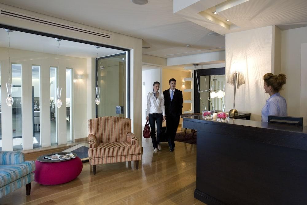 O&B ATHENS BOUTIQUE HOTEL photo 3