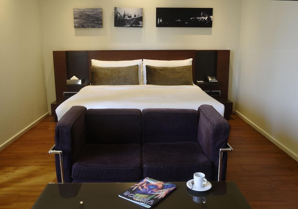 987 PRAGUE HOTEL photo 4