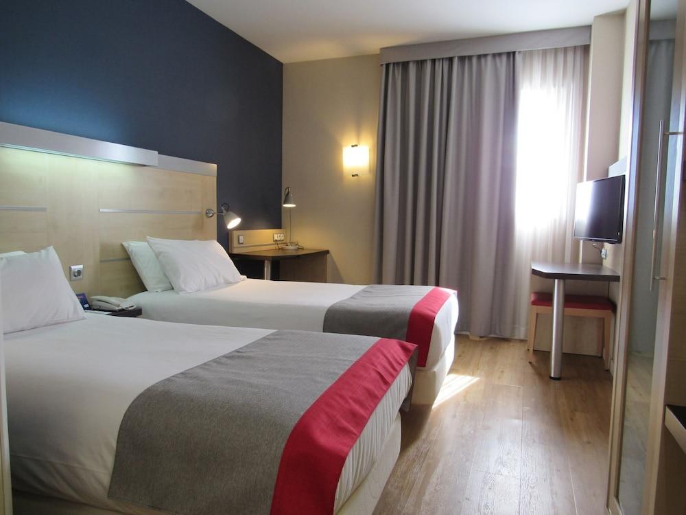 Holiday Inn Express Malaga Airport by IHG photo 3