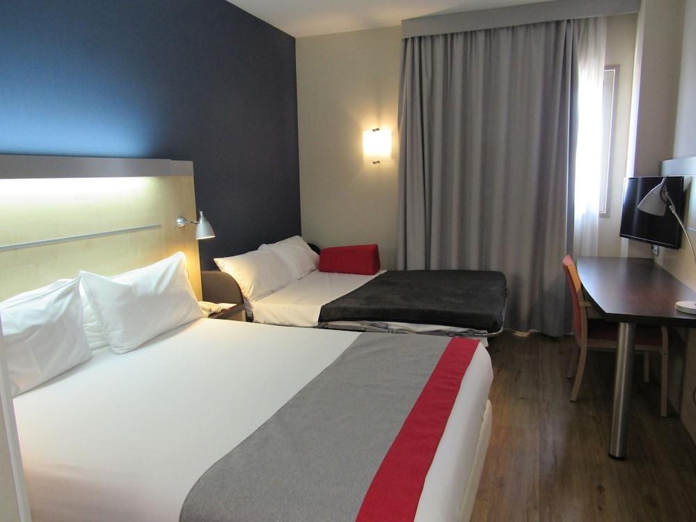 Holiday Inn Express Malaga Airport by IHG photo 4