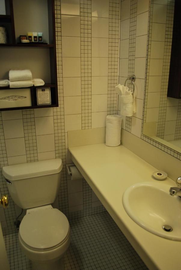 WASHINGTON SQUARE HOTEL photo 1
