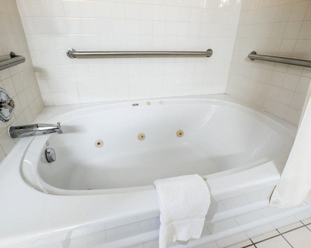 QUALITY SUITES SAN DIEGO OTAY MESA photo 3