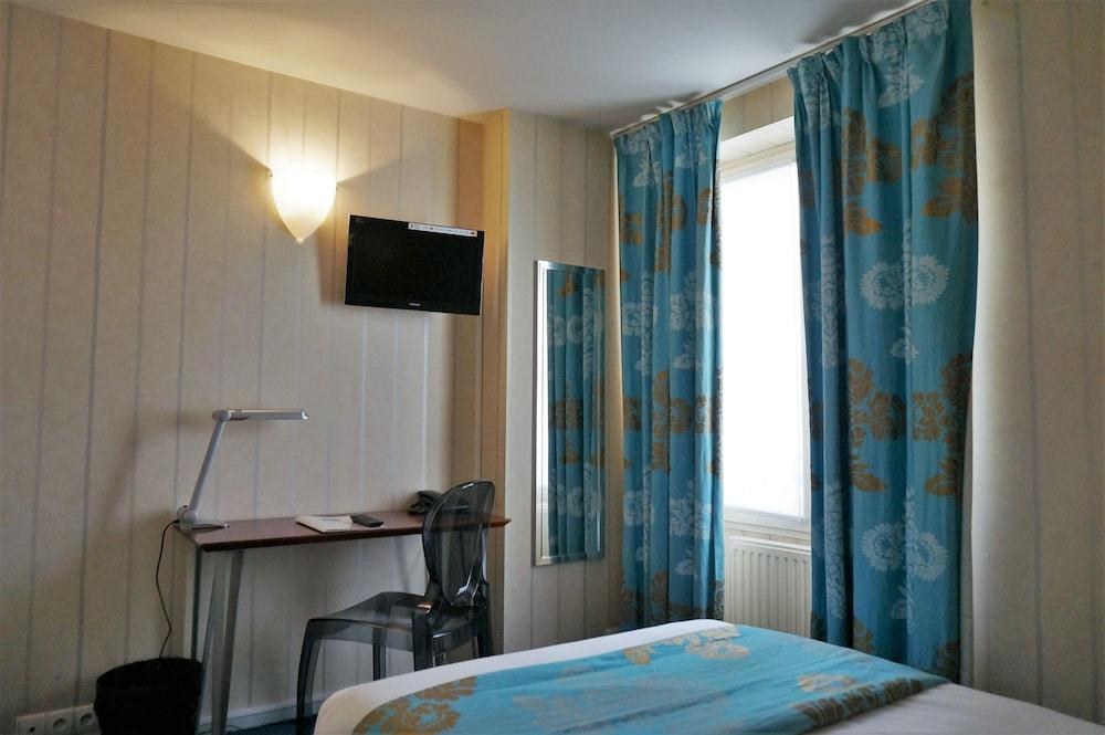 HOTEL BELLEVUE photo 2