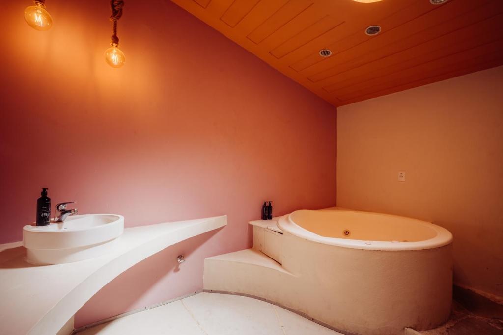 OWN Buzios Beach Hotel