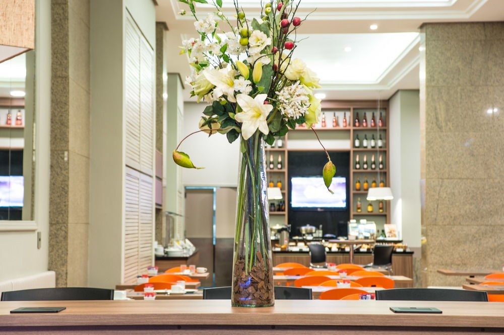 Hotel Continental Business