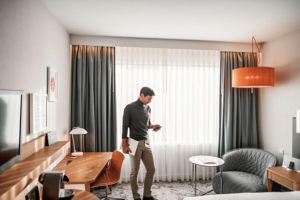 Hilton Rotterdam photo 2