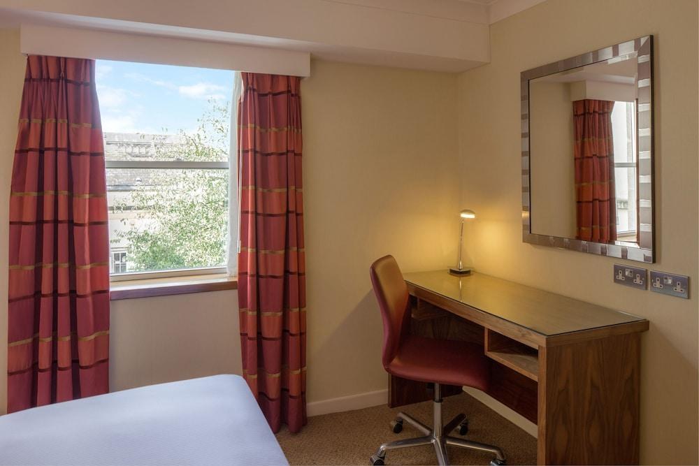 DoubleTree by Hilton Bath photo 3