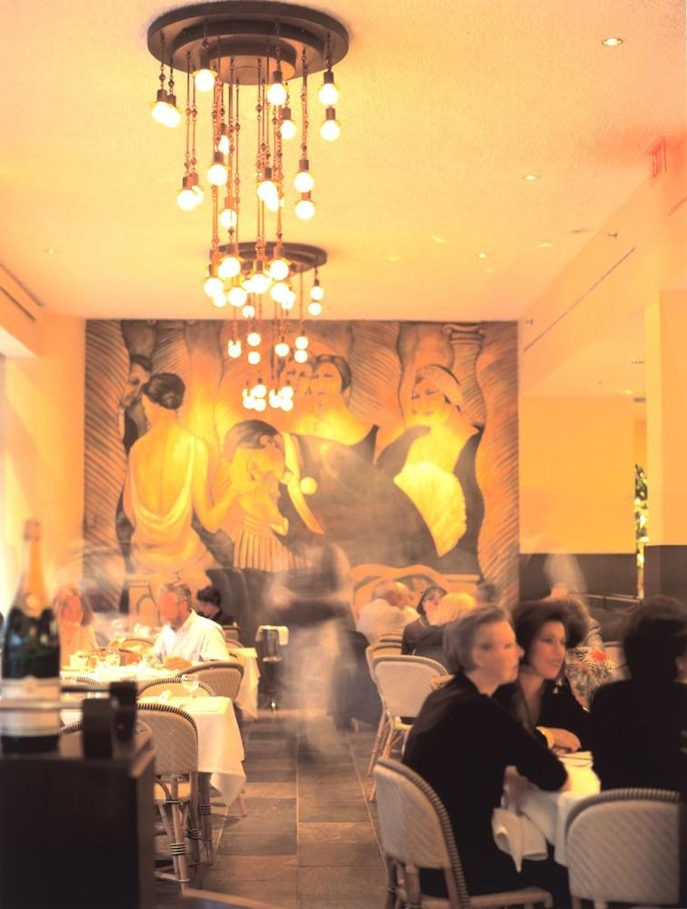 THE COLONNADE HOTEL photo 4