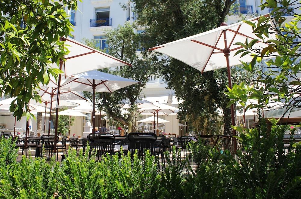 HOTEL MARTINEZ photo 2