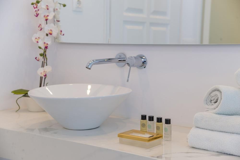 DIONYSOS LUXURY HOTEL MYKONOS photo 4