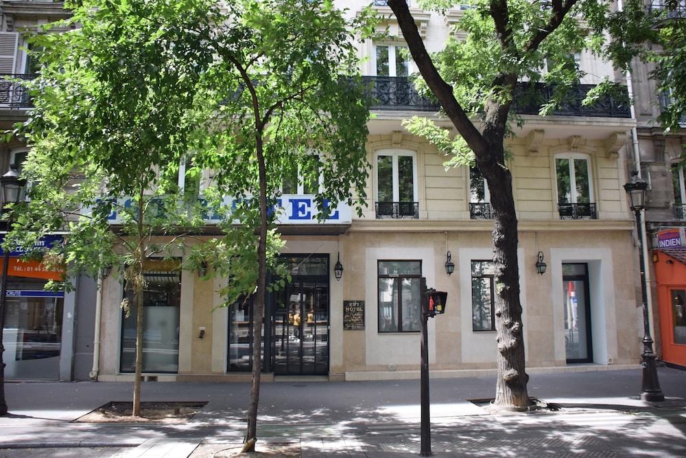 EST HOTEL photo 2
