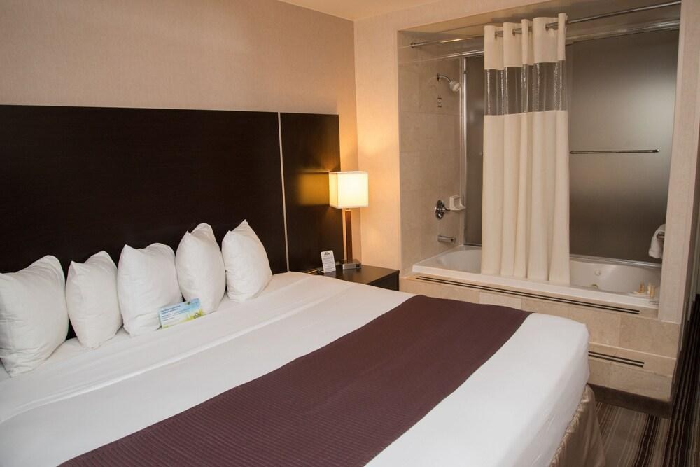 DAYS INN JFK AIRPORT photo 3