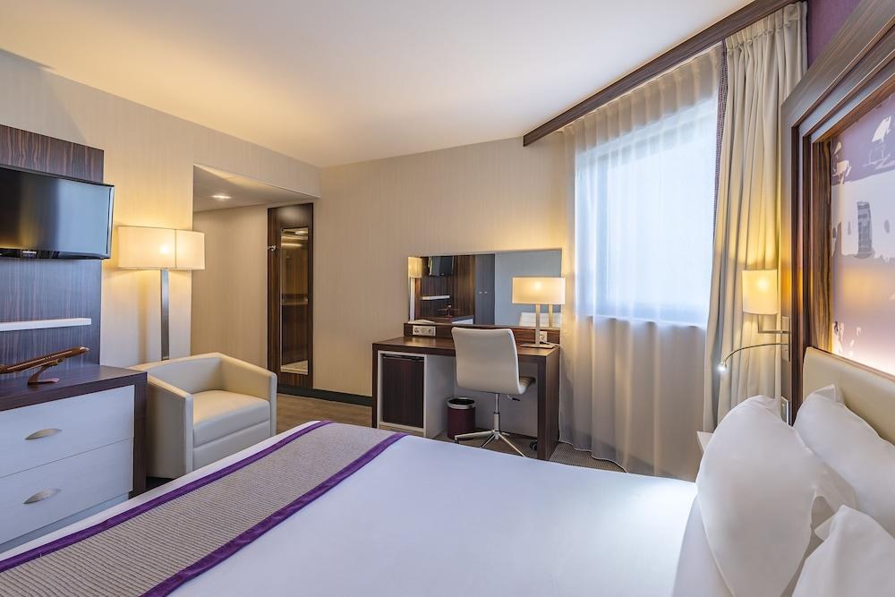 HOLIDAY INN TOULOUSE AIRPORT photo 4