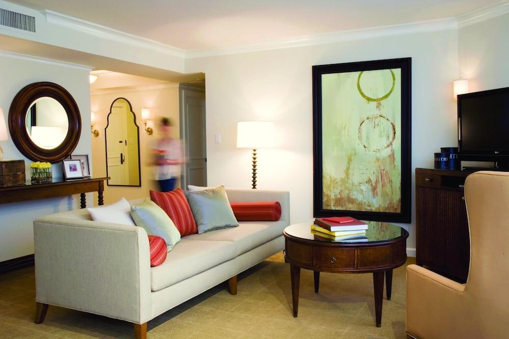 FOUR SEASONS HOUSTON photo 3