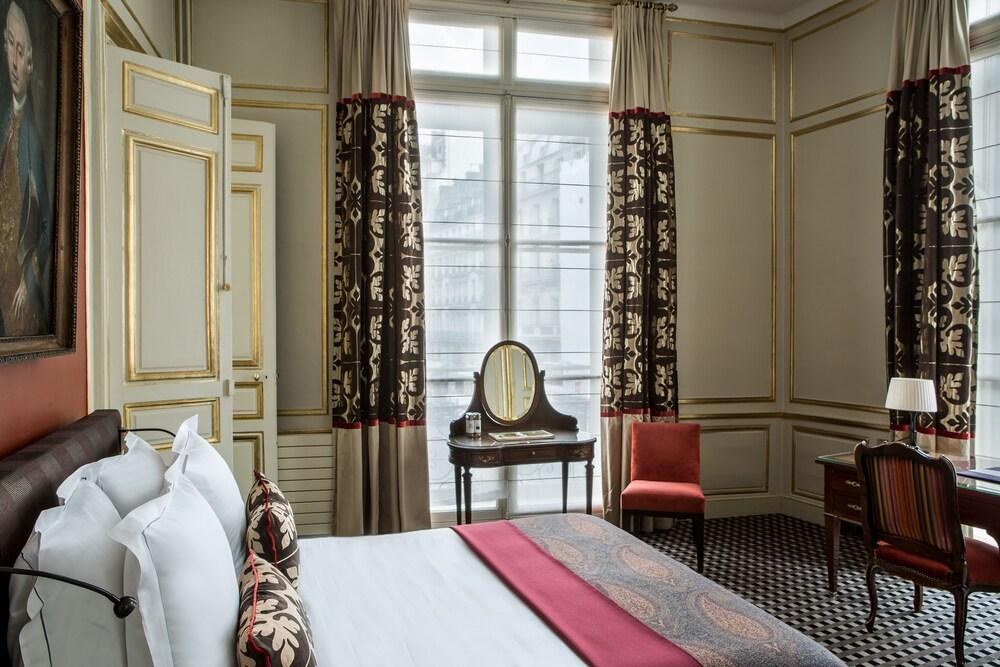 MANSART photo 3
