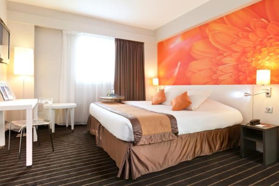 IBIS STYLES BORDEAUX MERIADECK photo 1