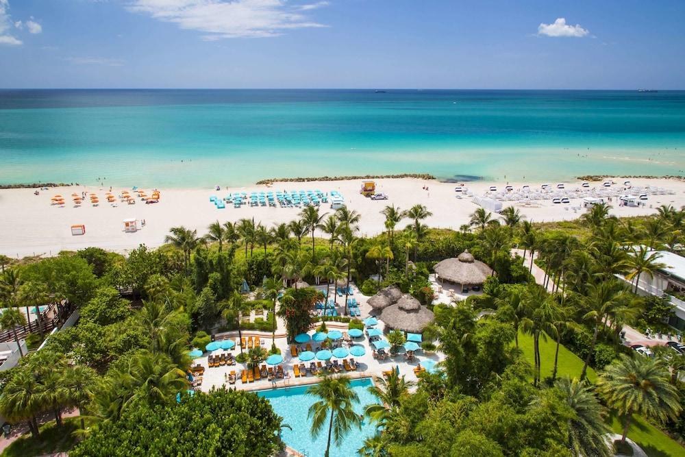 PALMS HOTEL AND SPA photo 3