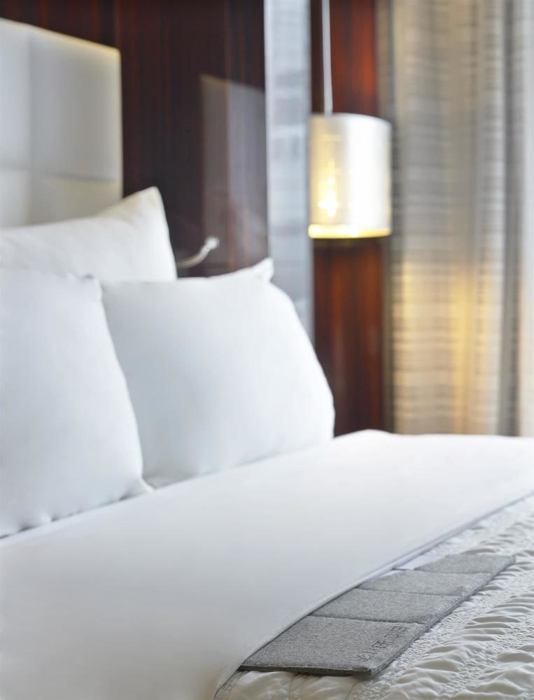 Le Meridien Etoile